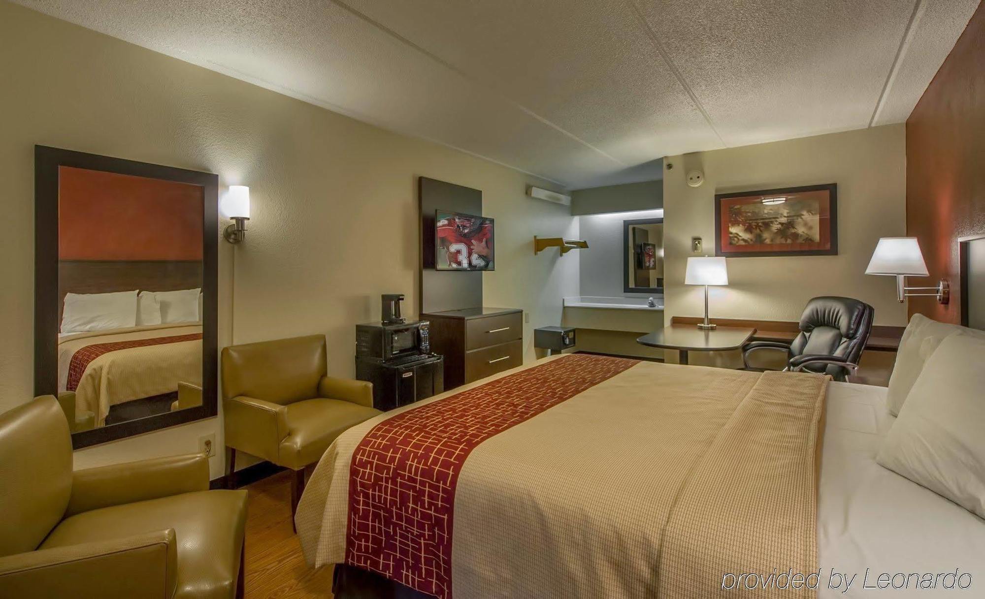 Red Roof Inn Atlanta - Kennesaw Exterior photo